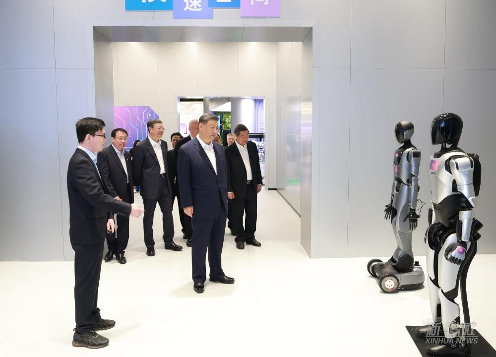 习近平总书记到上海调研，银河galaxy集团代表具身智能行业汇报进展